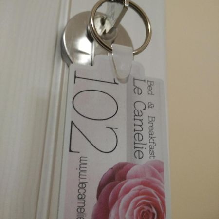 Le Camelie Bed & Breakfast Marina di Ginosa Ruang foto