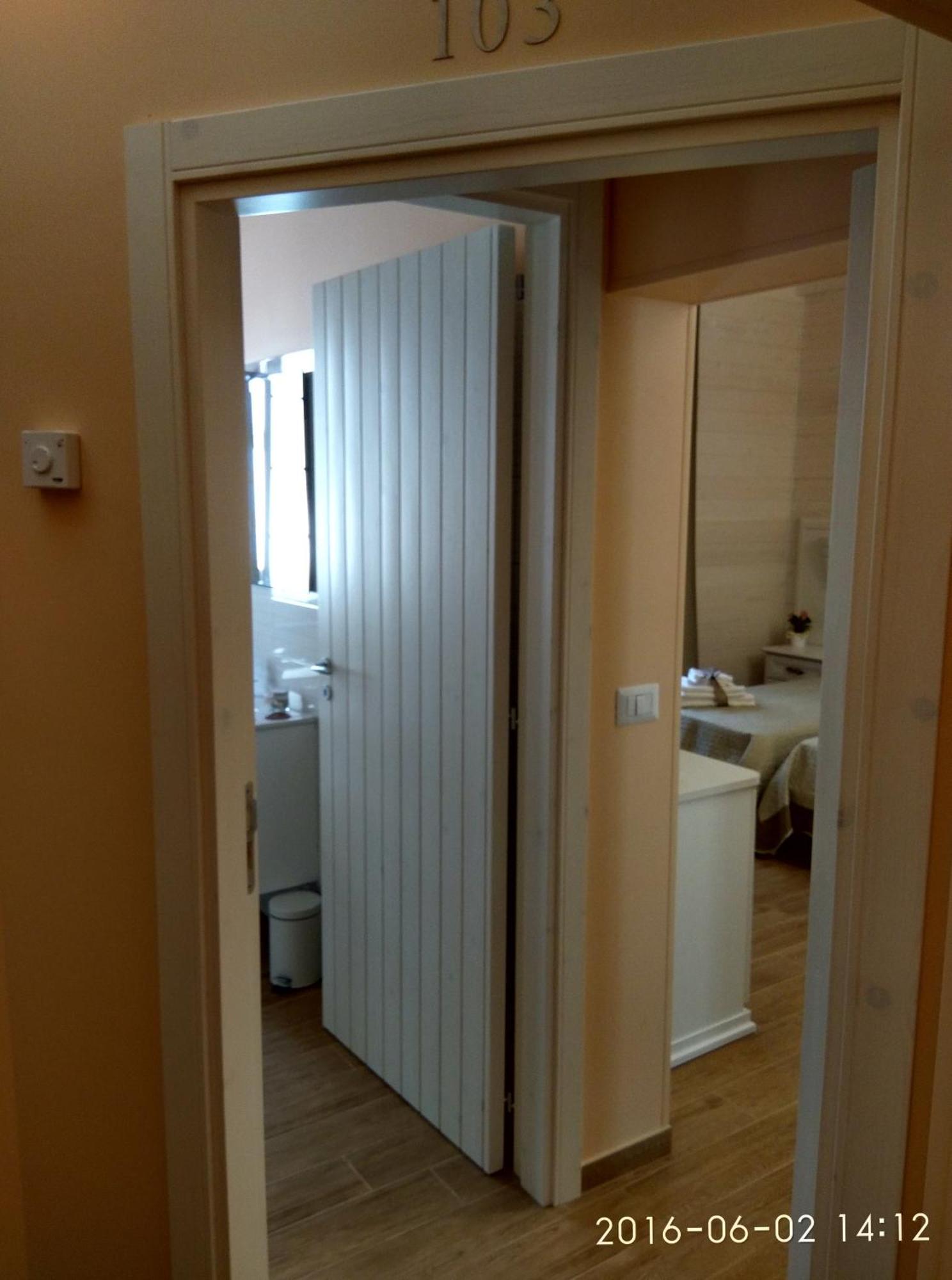 Le Camelie Bed & Breakfast Marina di Ginosa Ruang foto