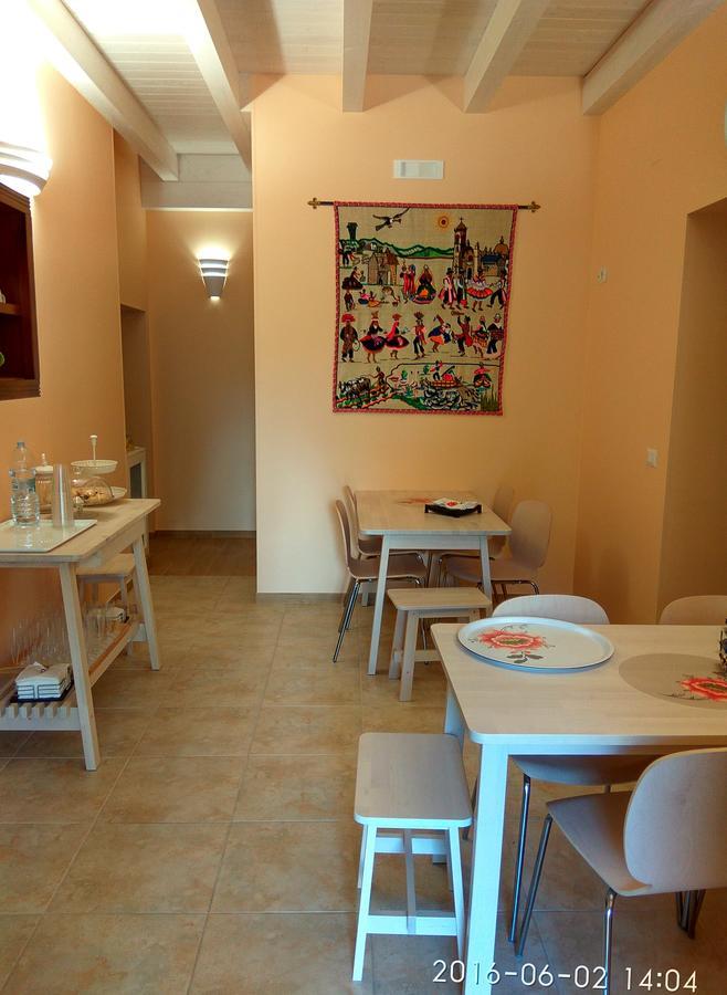 Le Camelie Bed & Breakfast Marina di Ginosa Bagian luar foto