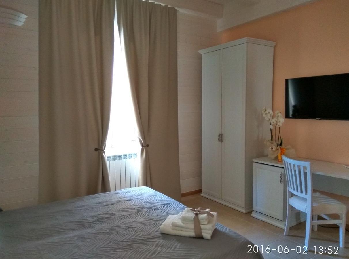 Le Camelie Bed & Breakfast Marina di Ginosa Bagian luar foto